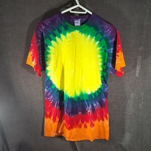 Hand Crafted Sunburst Rainbow Tie Dye Graphic Tee NWOT M